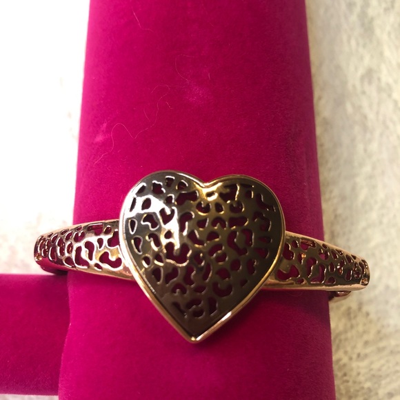 NWT. Animal Filigree Bracelet by Studio 1886 from Avon - Picture 3 of 5